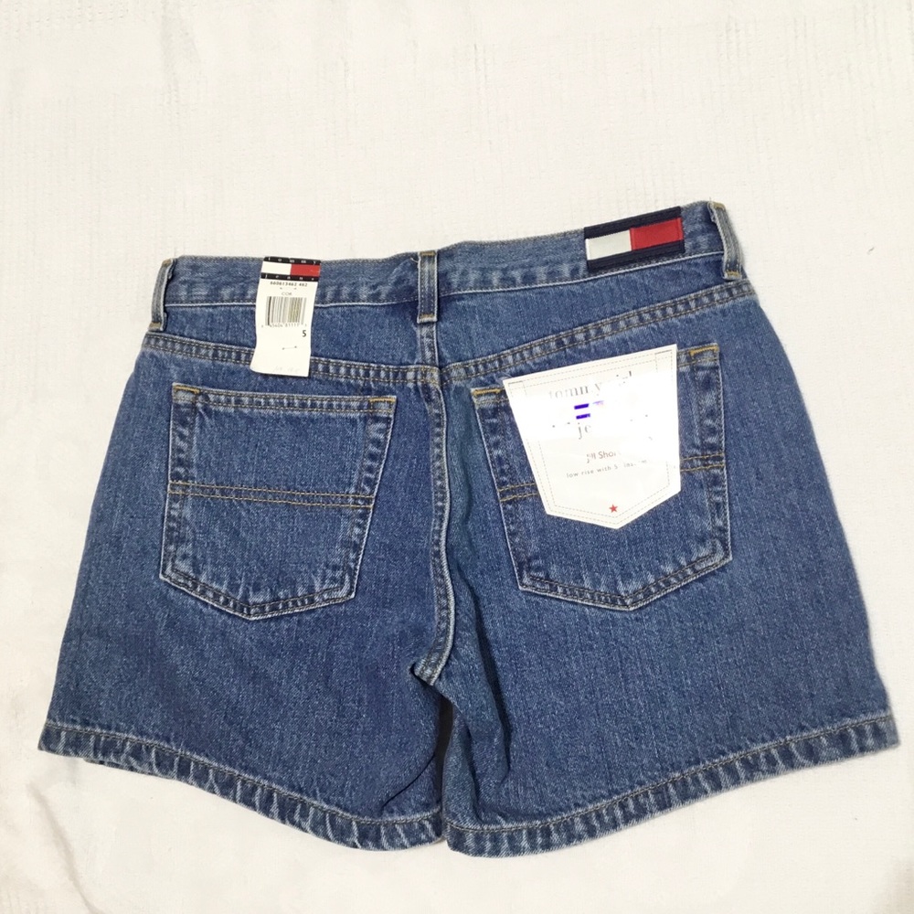 NWT Tommy Hilfiger Size 5 Low Rise Denim Shorts Brand New!